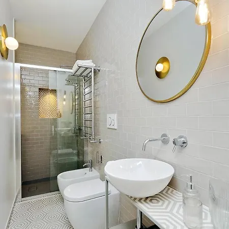 Renovated And Cozy Flat Apartment
