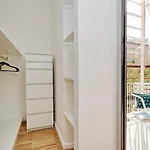 Renovated And Cozy Flat Apartment